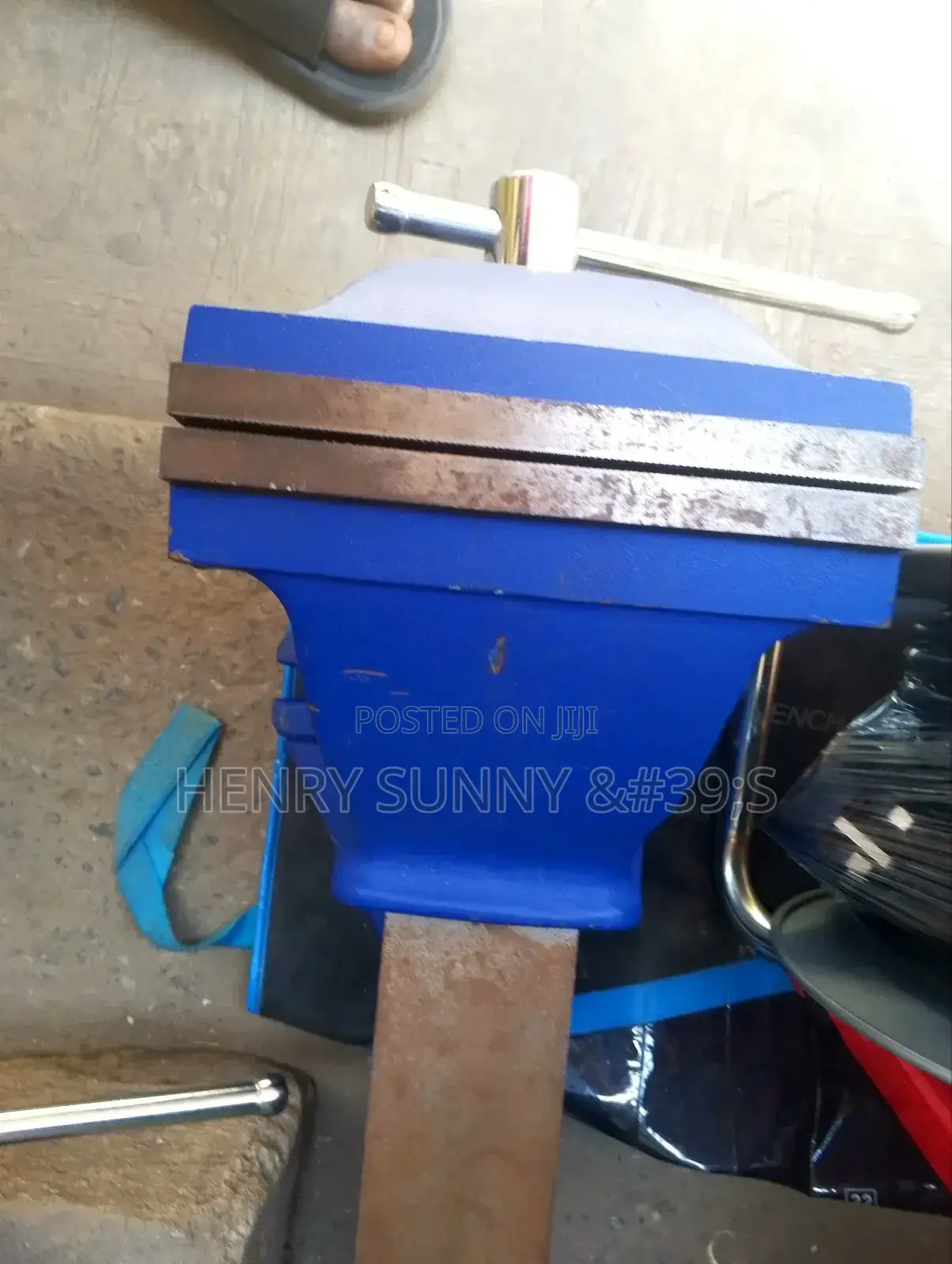 Bench Vice Machine 8"