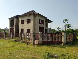 5bdrm Duplex in Galadimawa for sale