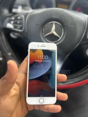 Apple iPhone 7 32 GB Gold