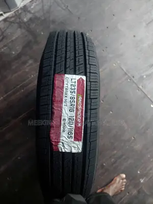 Brand New 235/85/16 Original Thailand Made Tyre for Lt Vehicles