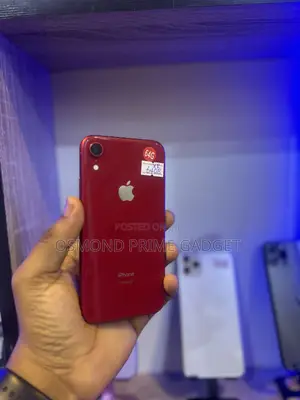 Apple iPhone XR 64 GB Red