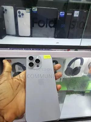 Apple iPhone 15 Pro Max 256 GB Gray