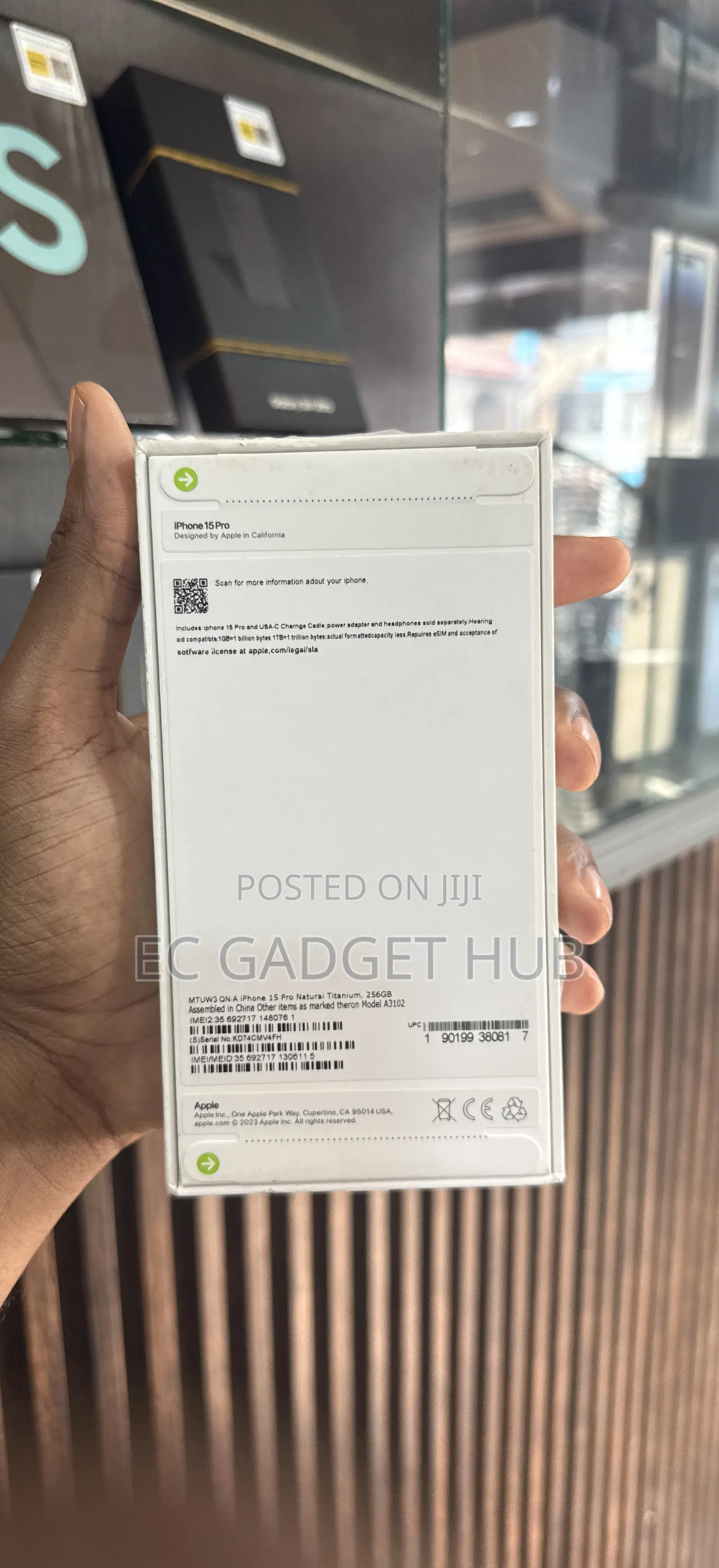 New Apple iPhone 15 Pro 256 GB Bronze