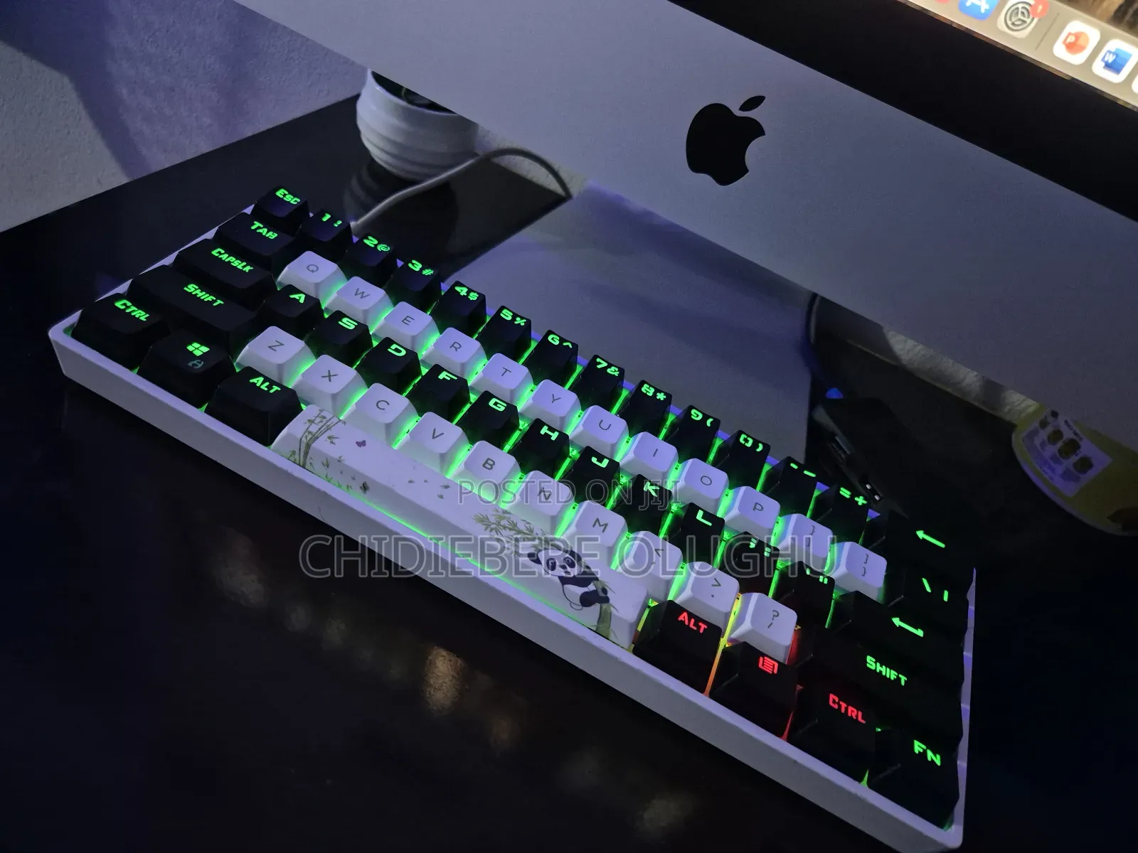 Clean Mechanical Gaming Keyboard With Backlit