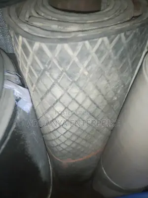 High Voltage Electrical Insulation Rubber Mat (10m *2m *12mm)