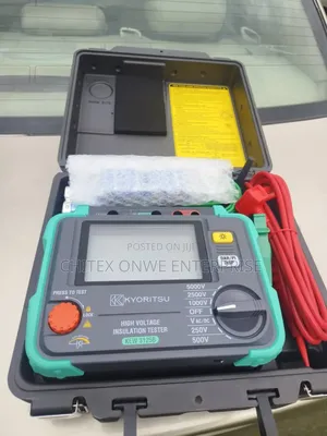 Kyoritsu Kew 3125b High Voltage Insulation Tester.