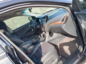 Hyundai Santa Fe Limited AWD 2017 Black
