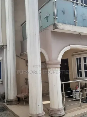 3bdrm Block of Flats in Estate Within New for sale