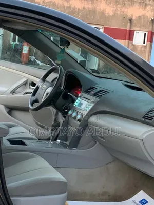 Toyota Camry 2009 Gray