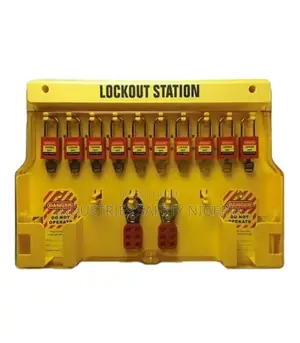 10 Locks Padlock Station