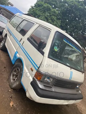 Mazda E2000 1999 White