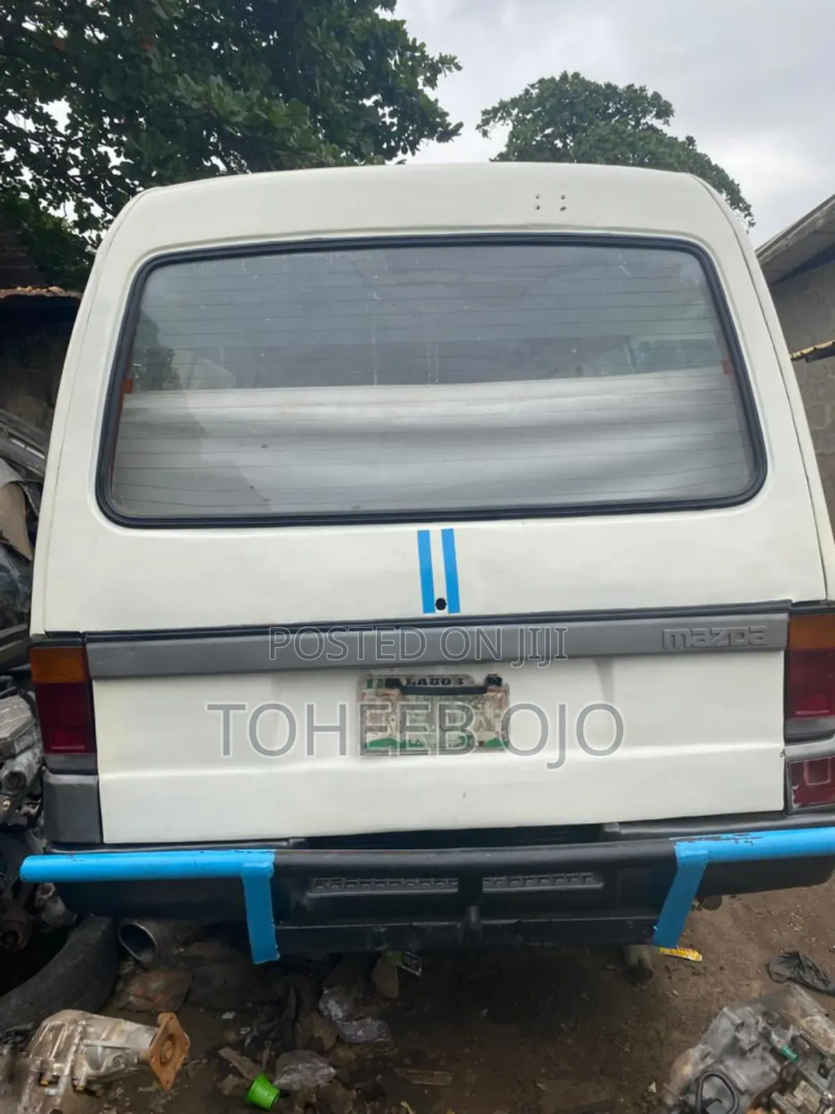 Mazda E2000 1999 White