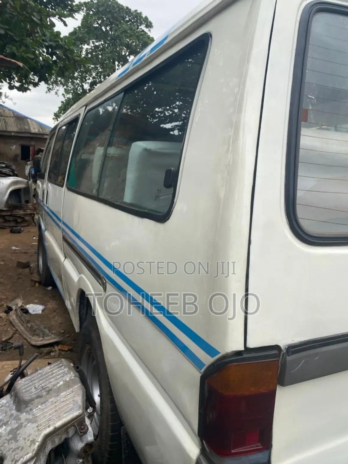 Mazda E2000 1999 White