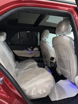 Mercedes-Benz GLE-Class GLE 350 2023 Red