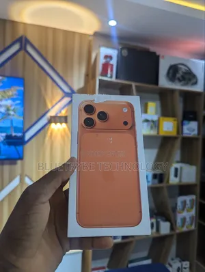 New Apple iPhone 17 Pro Max 256 GB Orange
