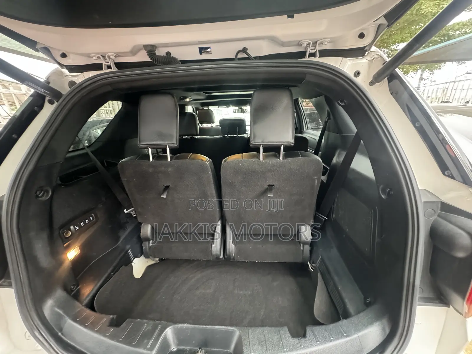 Ford Explorer 2016 White