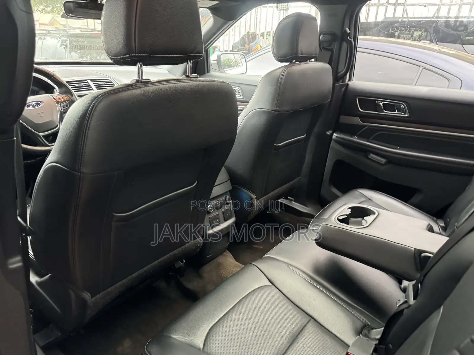 Ford Explorer 2016 White