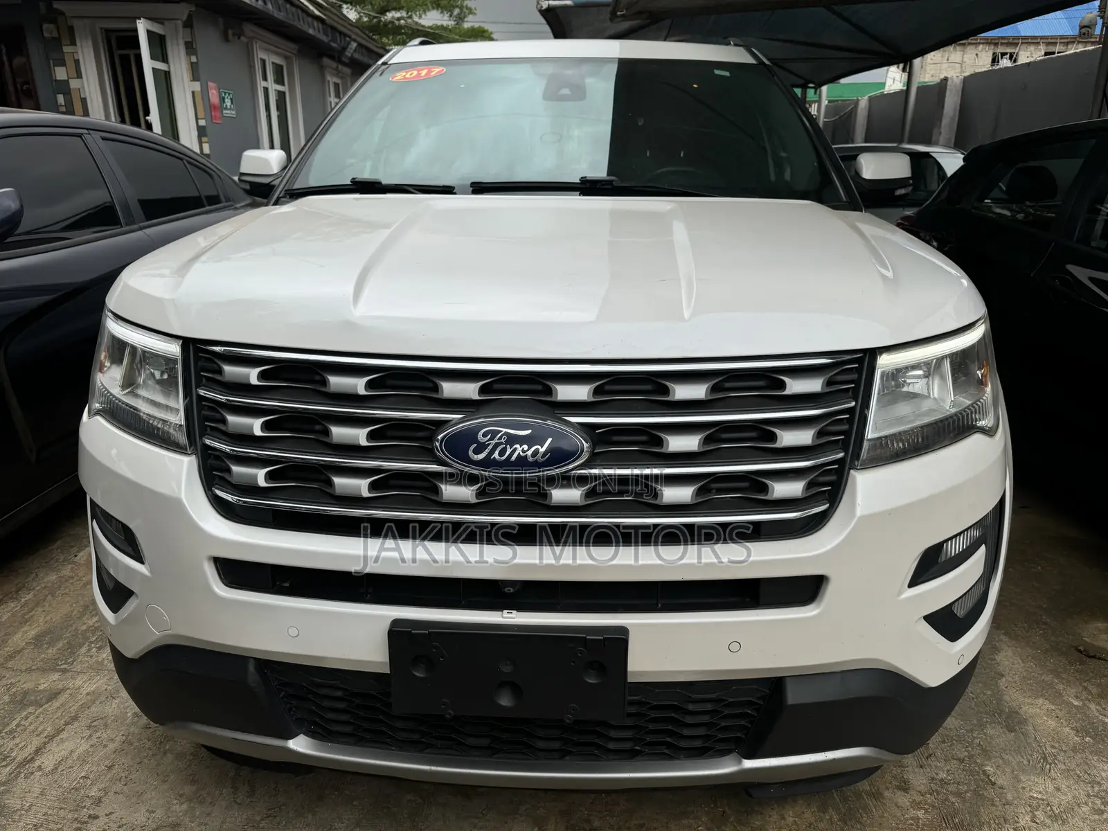 Ford Explorer 2016 White