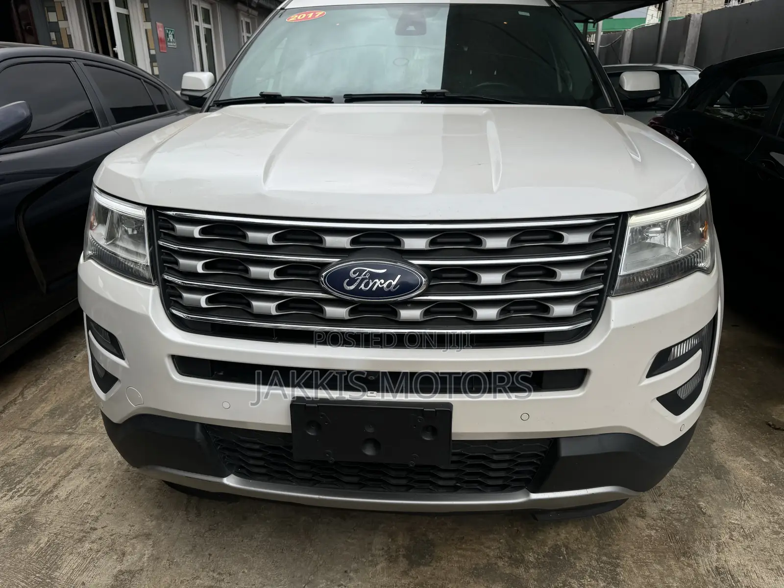 Ford Explorer 2016 White