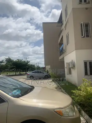 3bdrm Block of Flats in Justice Estate, Gwarinpa for rent