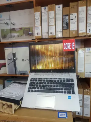 New Laptop HP ProBook 470 G5 12GB Intel Core i5 SSD 256GB