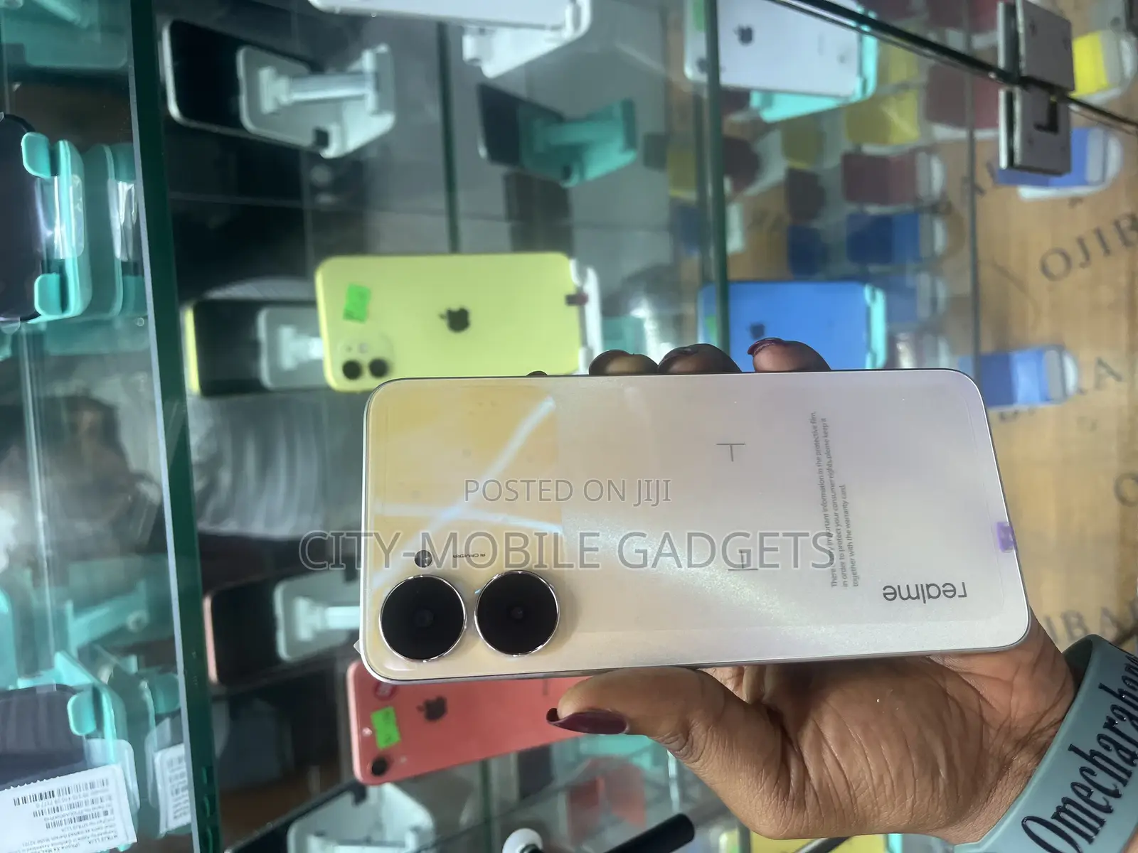 Realme V30 128 GB