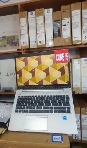 New Laptop HP ProBook 470 G5 16GB Intel Core i5 SSD 256GB