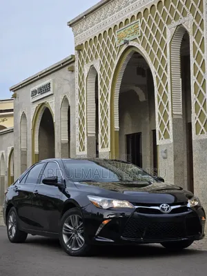 Toyota Camry 2016 Black