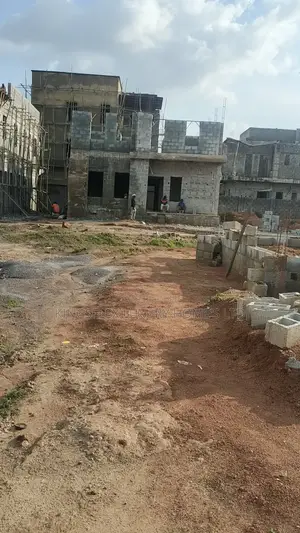 5bdrm Duplex in Gudu for sale