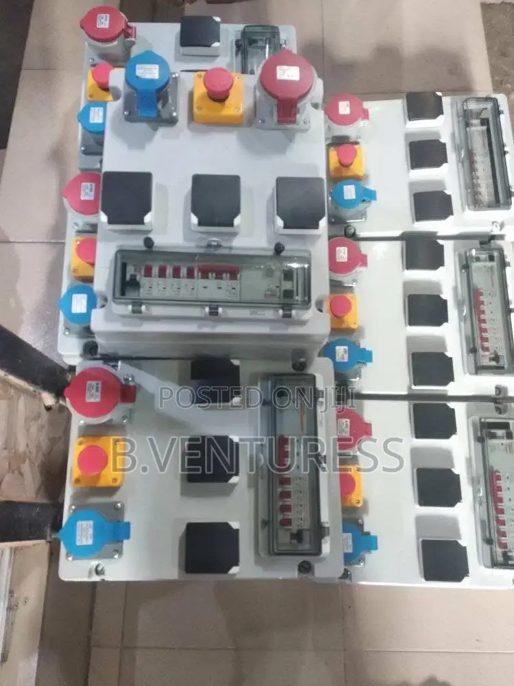 Industrial Distribution Sockets