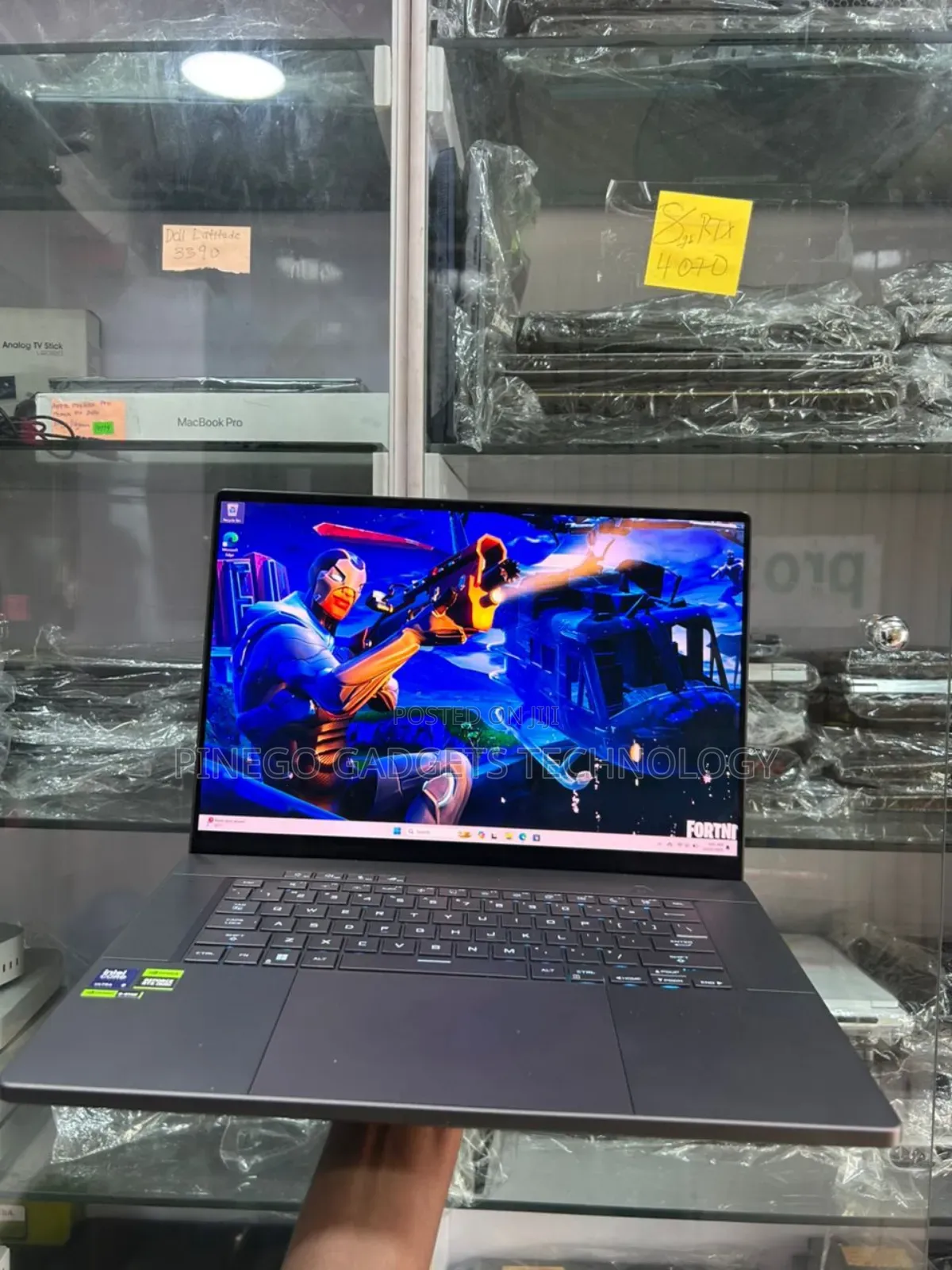 New Laptop Asus ROG Strix G16 G614 16GB Intel SSD 1T