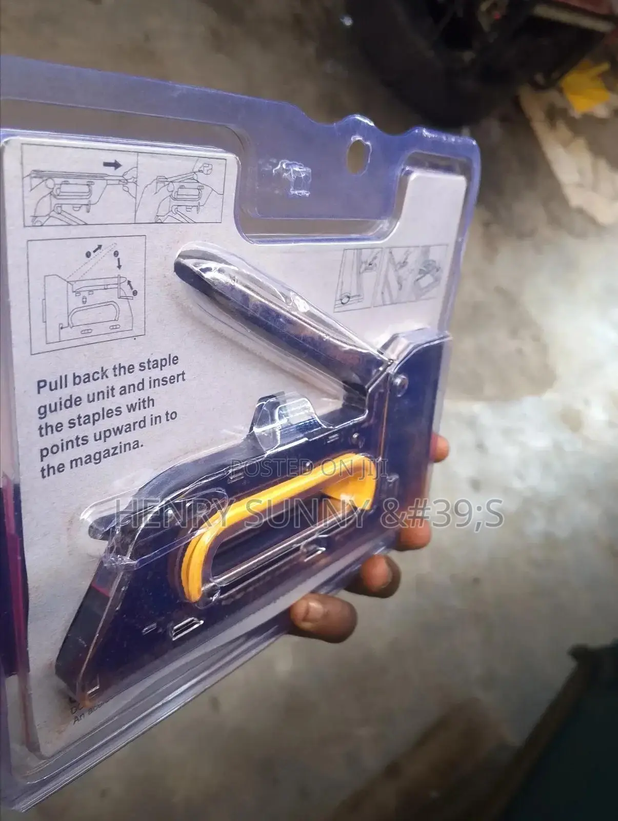 Gun Tacker Machine