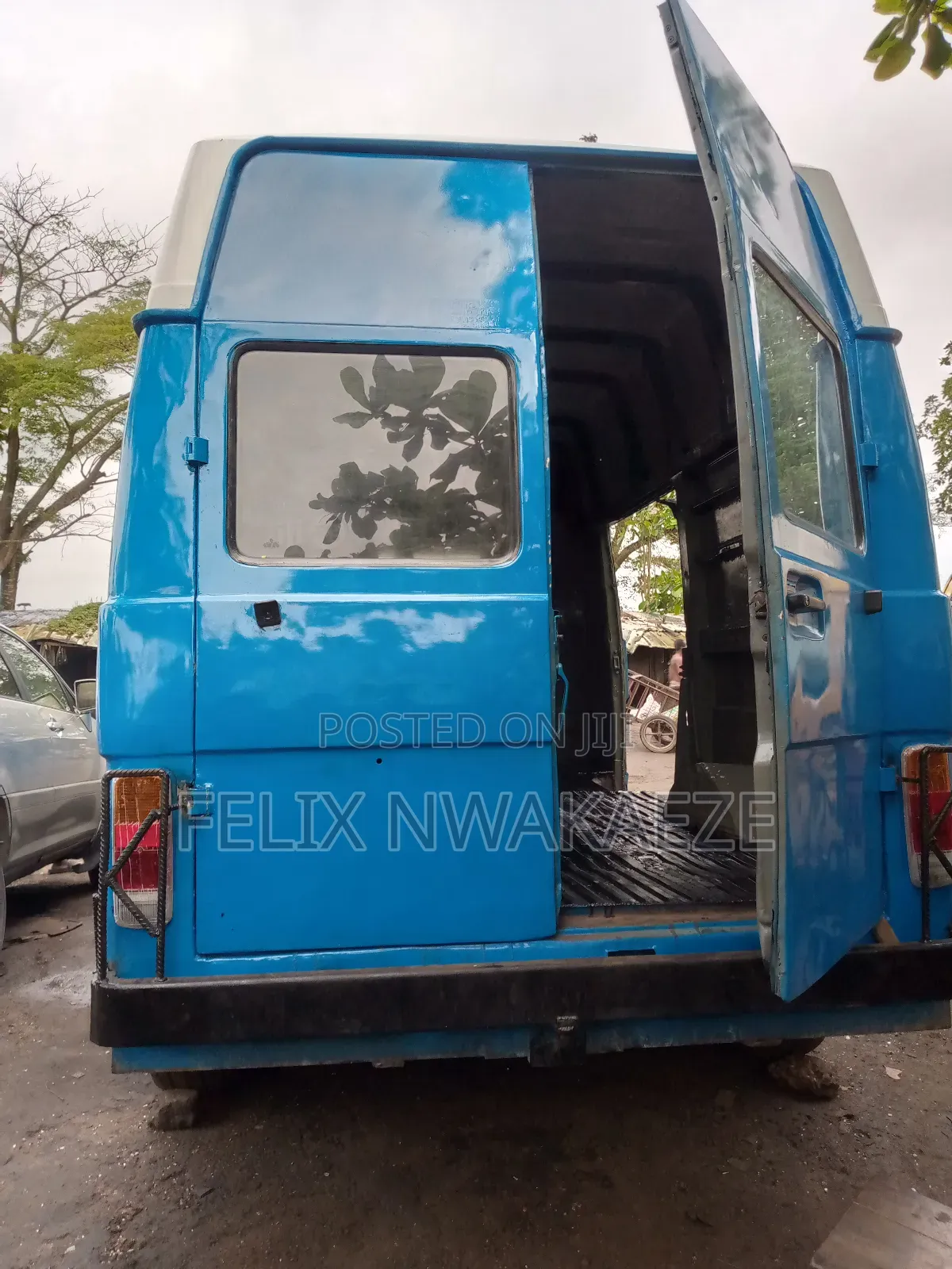 Volkswagen LT 1999 Blue