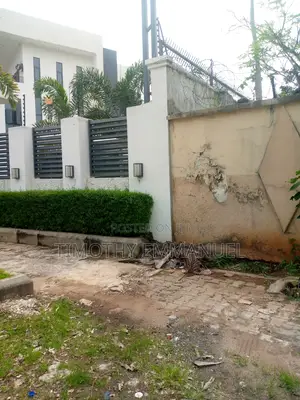 Approximately 900 Square Meters Fence Land in Wuse 2 by Ademola Adetuk