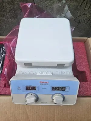 Digital Hotplate With Stirrer