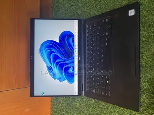 Laptop Dell Latitude 7390 8GB Intel Core I5 SSD 256GB