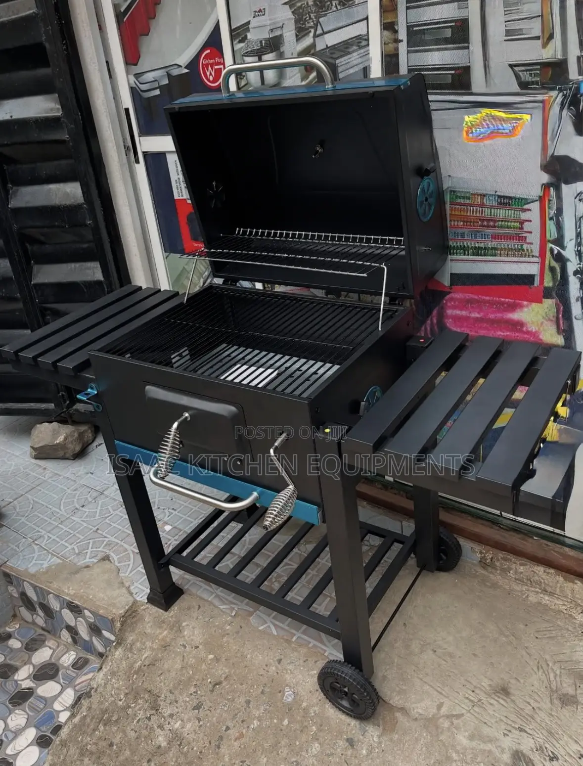Outdoor Charcoal BBQ Grill