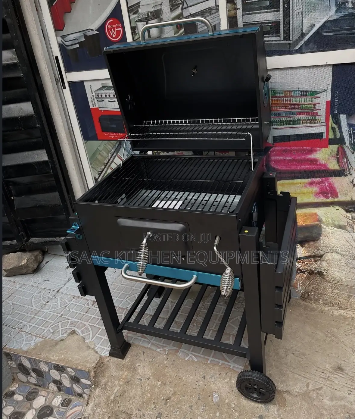 Outdoor Charcoal BBQ Grill