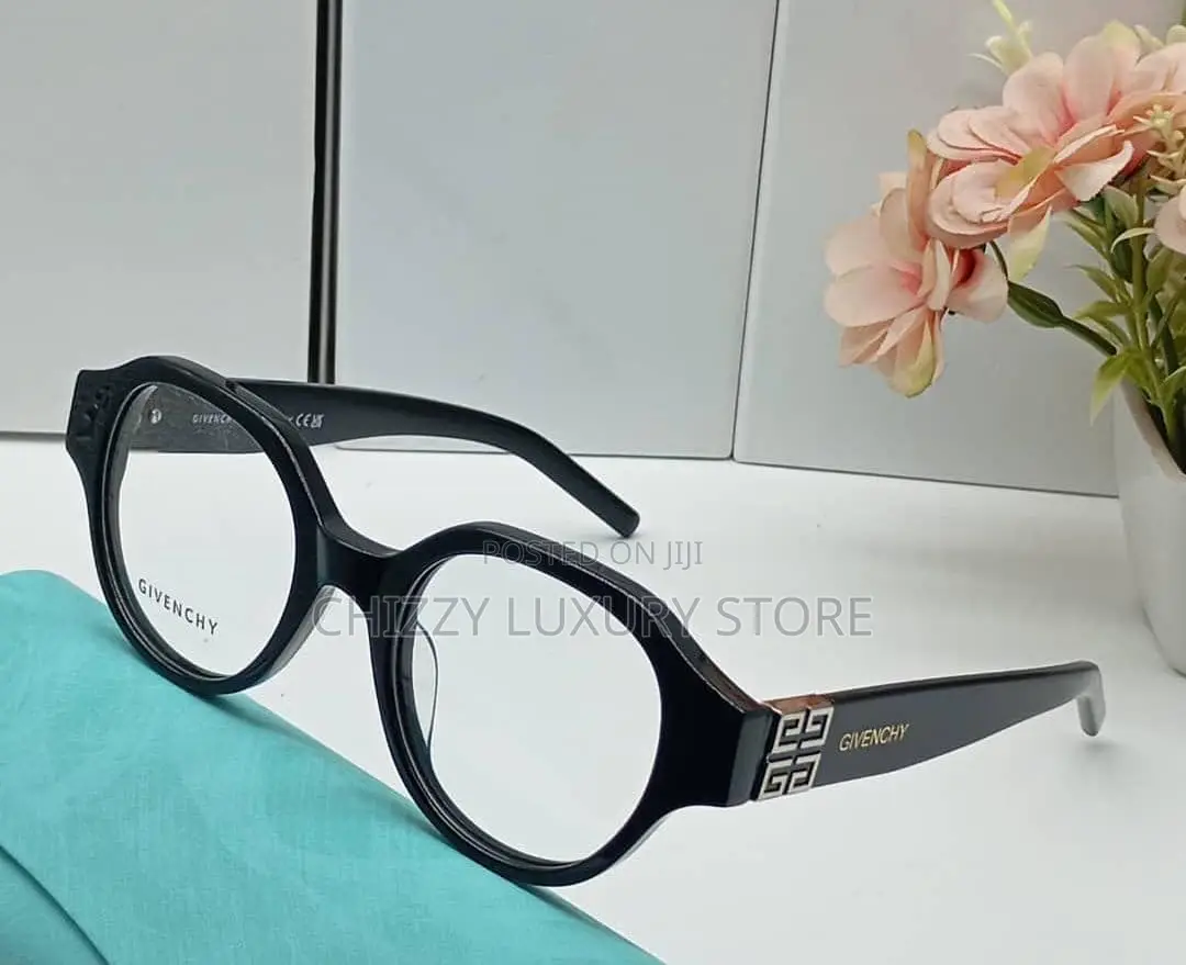 Givenchy Quality Luxury Frame Glasses