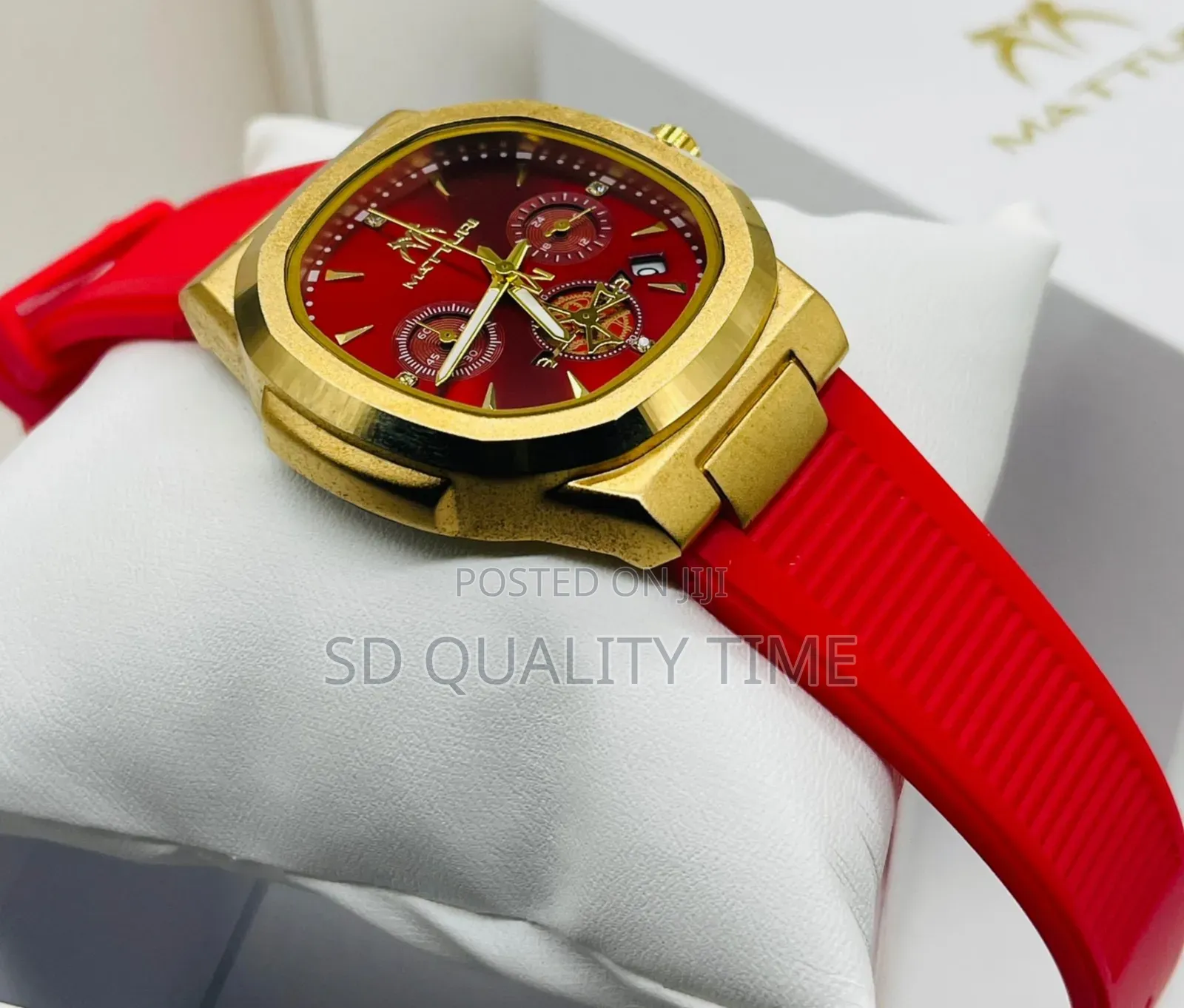 Matturi Rubber Strap Waterproof Watch