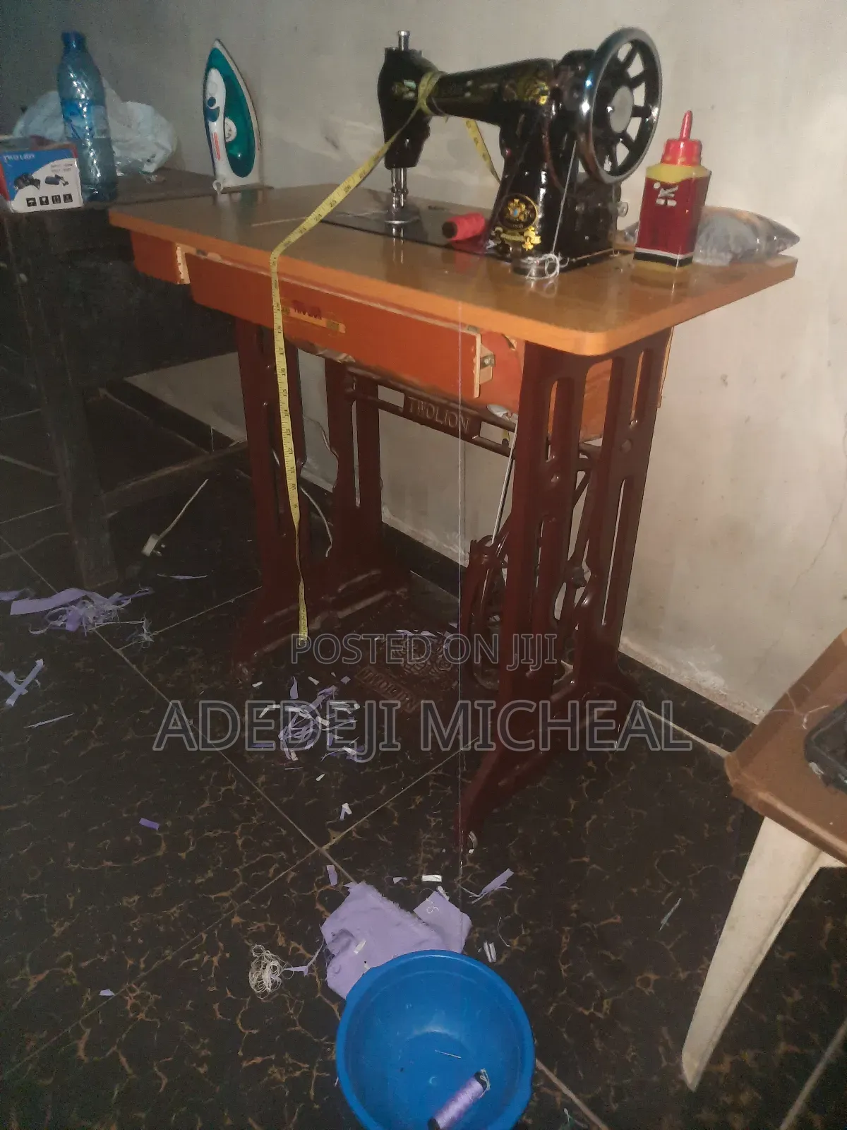 Two Lion Manual Sewing Machine