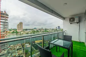 Luxurious 2/3 Bedrooms Duplex With With Sea / City View