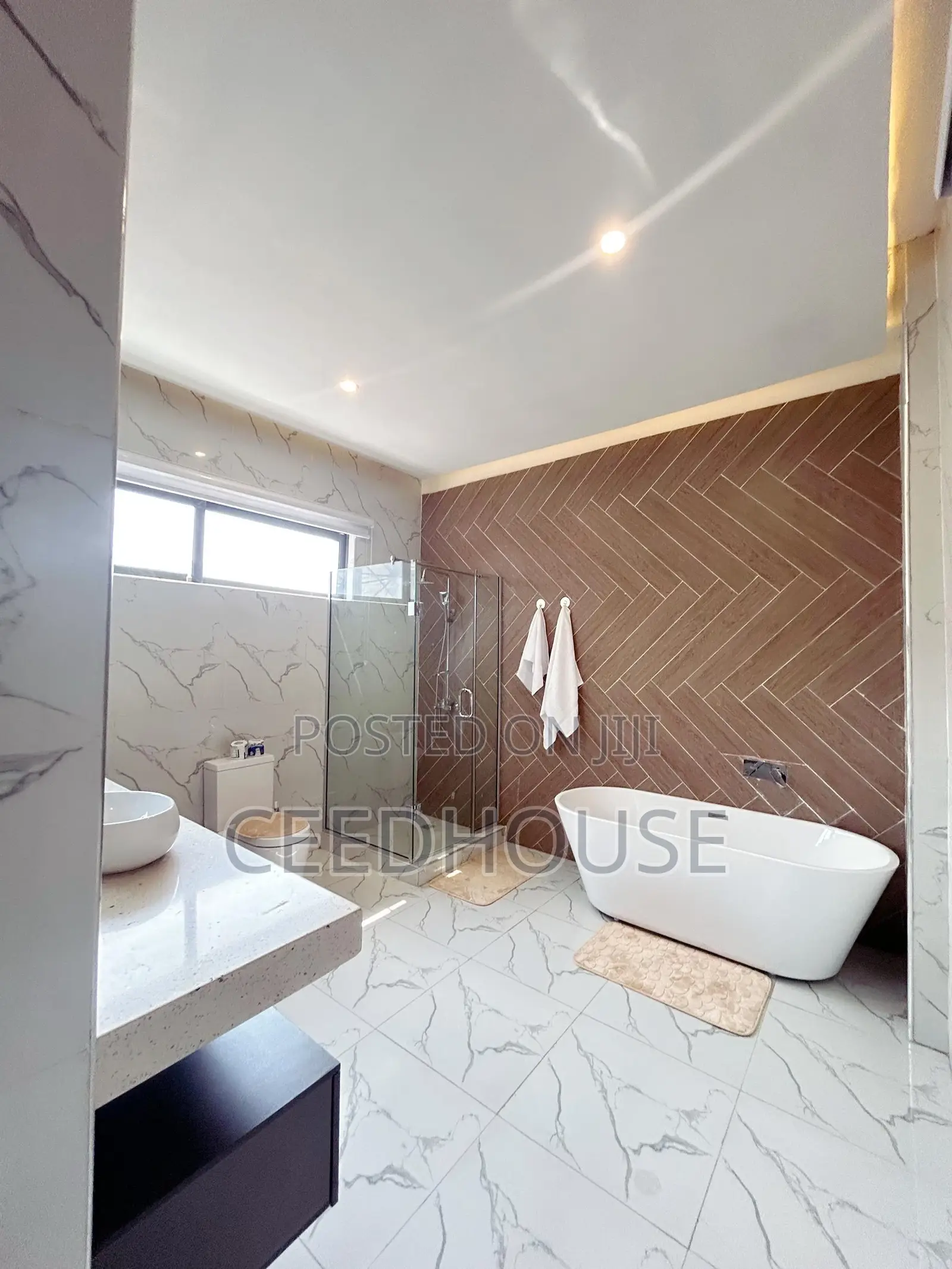 Luxurious 4 Bedroom Duplex With Swimming Pool