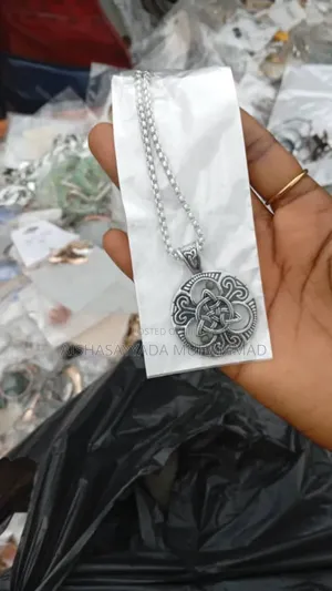 Quality Men Chains