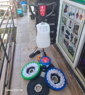 Floor Scrubbing Machine