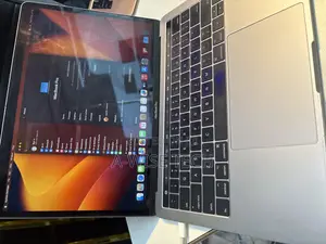 Laptop Apple MacBook Pro 2017 16GB Intel Core i5 SSD 256GB