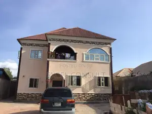 5bdrm Duplex in Fed Housing, Chikun for sale
