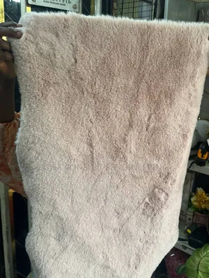 Rug Size ; 84 by 54 Cm