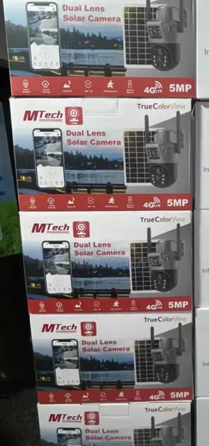 Dual-Lens Solar PTZ Camera V380