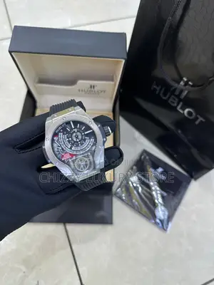 Hublot Quality Luxury Men Chronograph Rubber Strap Wristwatch